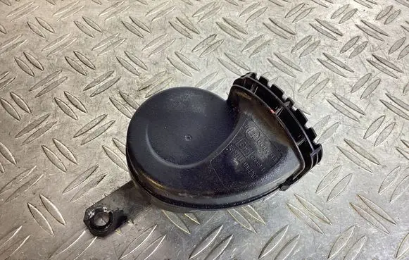 Lexus NX Horn signal 8651048190