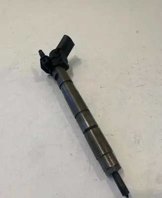 Volkswagen Phaeton Fuel injector 059130277bd 0445115079