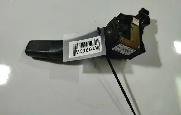 Skoda Octavia Mk2 (1Z) Indicator stalk 1K0953513