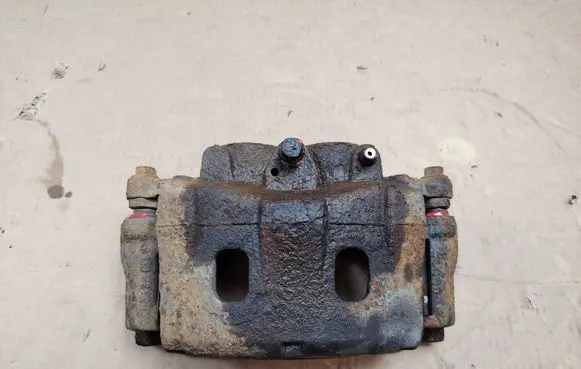 Ford Ranger Front brake caliper