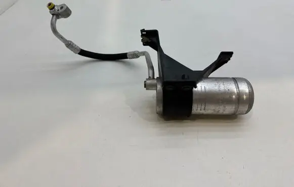 BMW 3 E46 Air conditioning (A/C) air dryer 8377332