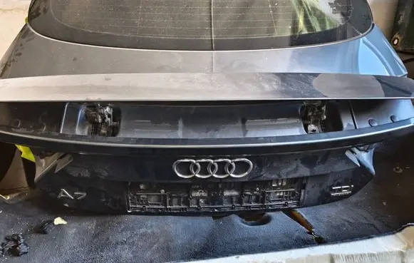 Audi A7 S7 4G Tailgate/trunk/boot lid