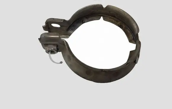 Mercedes-Benz C W204 Muffler pipe connector clamp A0009958902