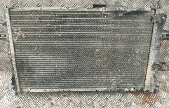 Coolant radiator