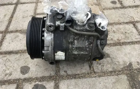 Mercedes-Benz S W221 Air conditioning (A/C) compressor (pump)