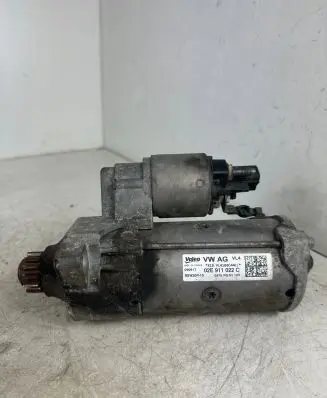 Volkswagen Golf VII Starter motor 02E911022C 090617 RSW20R10