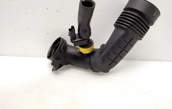 Peugeot 208 Intercooler hose/pipe 9801021780 96778153802 41906B2