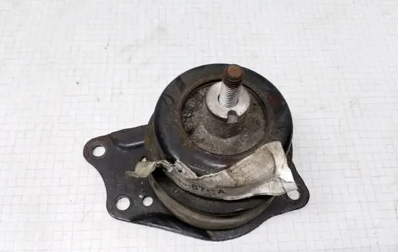 Seat Ibiza III (6L) Engine mount bracket 6Q0199167CA