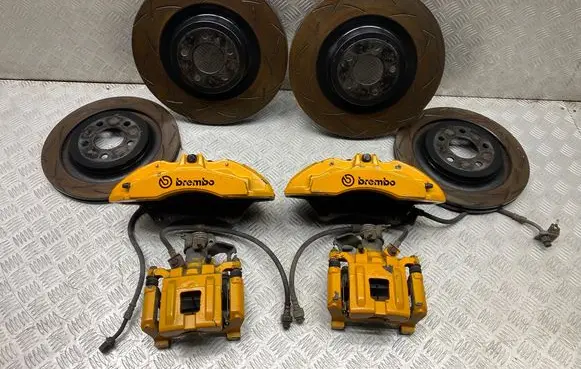 Ford Mustang VI Brake discs and calipers set 