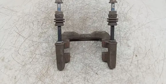 Seat Leon (1P) Brake caliper pad carrier rear 