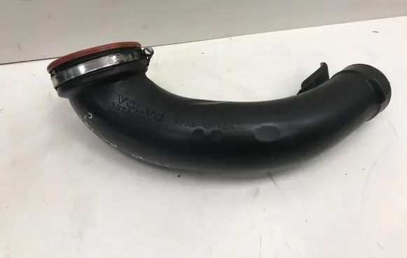 Volvo XC60 Intercooler hose/pipe 30774692