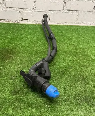 Mercedes-Benz GLE W167 AdBlue Liquid refill tube A1674701502 151120190332 ZGS006Q05