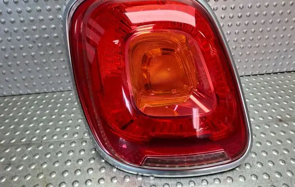Fiat 500X Rear/tail lights S27624084