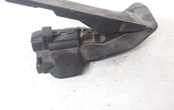 Volkswagen PASSAT B6 Accelerator throttle pedal 1K2721503M 6PV00874500 1K2721503MC