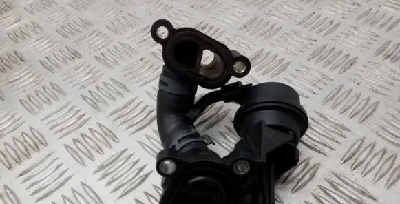 Audi A7 S7 4G Thermostat/thermostat housing 059121506G