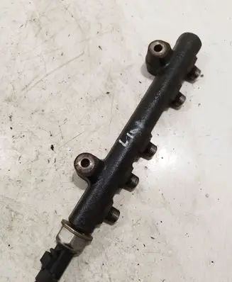 Ford Focus Fuel main line pipe 9685297580