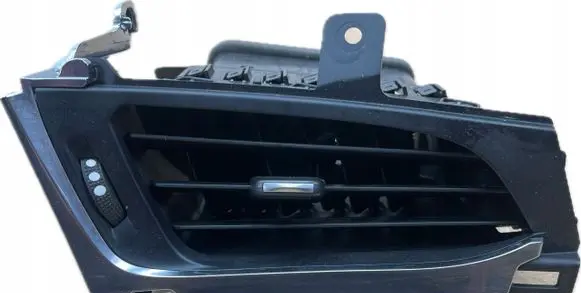 Cadillac Escalade IV Dash center air vent grill 22946837