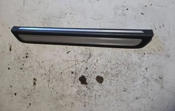 Audi Q5 SQ5 Front sill trim cover 8R0853373