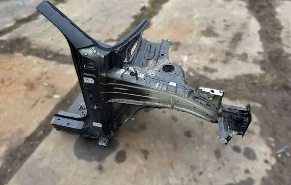 KIA Sorento IV Front quarter panel 