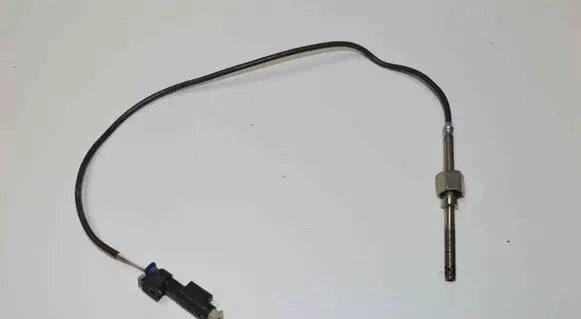 Mercedes-Benz E W212 Oil temperature sensor A0009053905