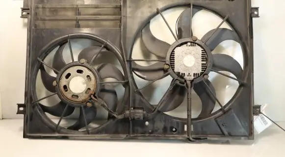 Audi A3 S3 8P Air conditioning (A/C) fan (condenser) 
