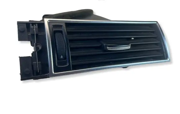 Audi A6 S6 C6 4F Dashboard side air vent grill/cover trim 4F1820902D