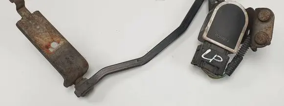 Ford Mondeo MK IV Headlight/headlamp level sensor 8G9N-3C438-AA