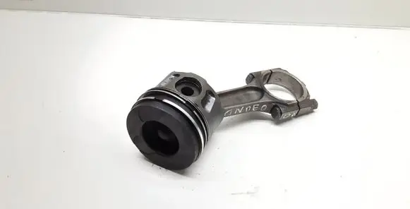 Ford Mondeo MK IV Piston with connecting rod