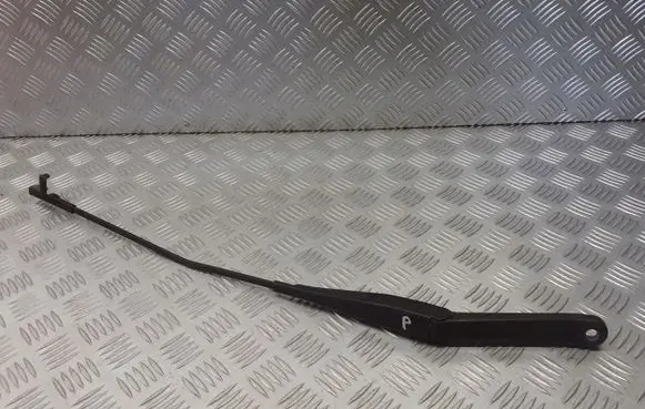 Ford Focus C-MAX Front wiper blade arm 4M5117526