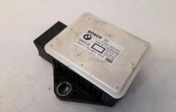 BMW 5 E60 E61 ESP acceleration yaw rate sensor 0265005681 6774602-02