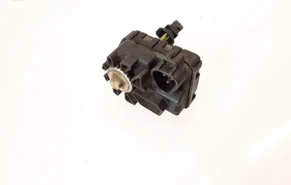 Headlight level adjustment motor