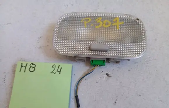 Peugeot 307 Rear seat light 1212123