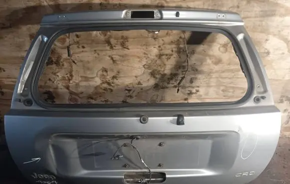 Jeep Grand Cherokee (WJ) Tailgate/trunk/boot lid