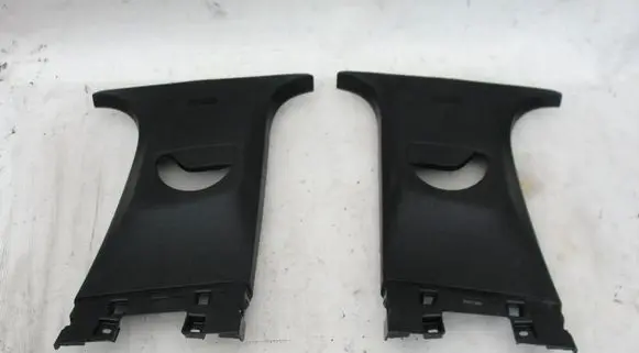 Peugeot 307 (C) pillar trim brak