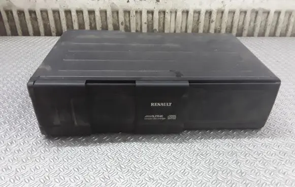 Renault Espace - Grand espace IV CD/DVD changer 8200207100