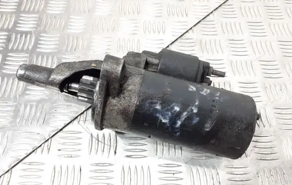 Audi A6 S6 C5 4B Starter motor