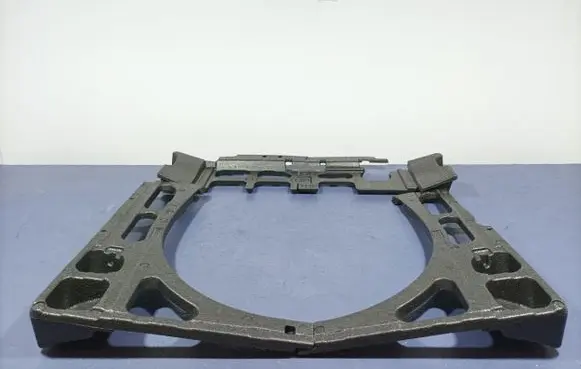 Trunk/boot lower side trim panel