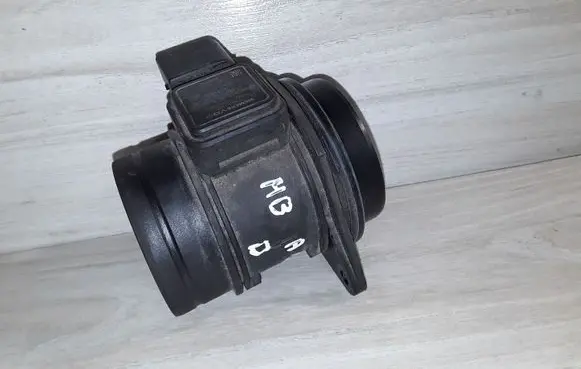 Mercedes-Benz A W169 Mass air flow meter 5WK97003 A0000942948
