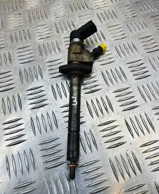 Ford Galaxy Fuel injector 9657144580