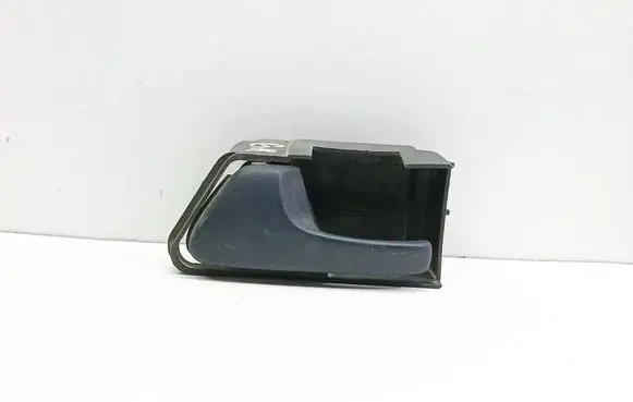 Volkswagen Golf III Rear door interior handle 1H0837235