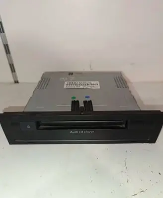 Audi Q7 4L CD/DVD changer 4L0035729 AUZ6Z2H1N35113 4L0910730J