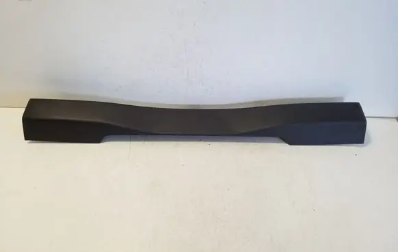 Polestar 2 Tailgate/trunk upper cover trim 32205634
