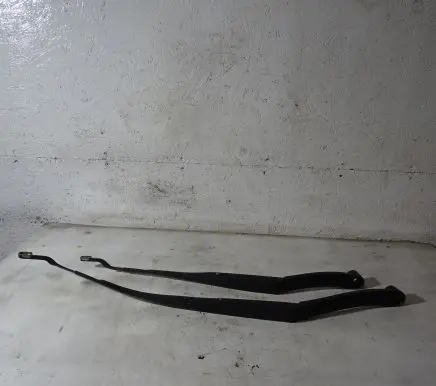 Hyundai i40 Front wiper blade arm