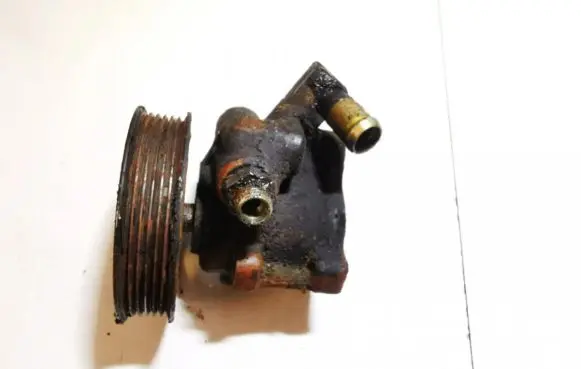 Ford Fiesta Power steering pump hbdbk 7kb0300