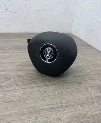 Volkswagen Golf VII Steering wheel airbag 5G0880201C 5G0971584C