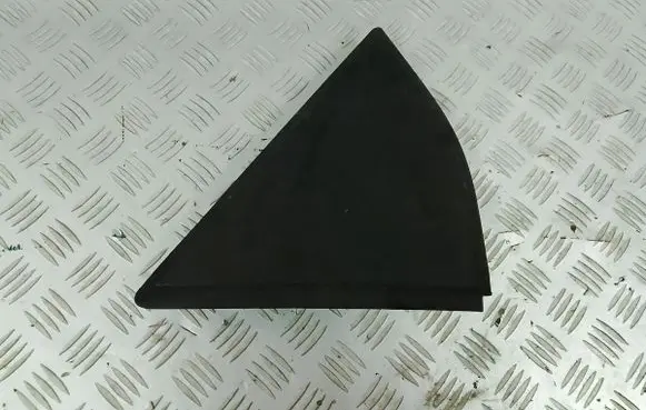 Toyota Proace Fender end trim 