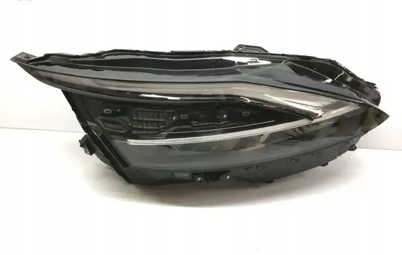 Nissan Qashqai Headlight/headlamp 8D02J