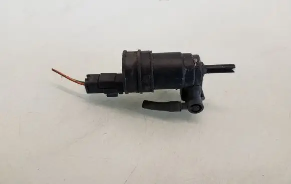 Renault Scenic I Windscreen/windshield washer pump