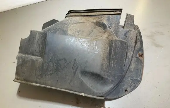 Iveco Daily 6th gen Front wheel arch liner splash guards 5801592584