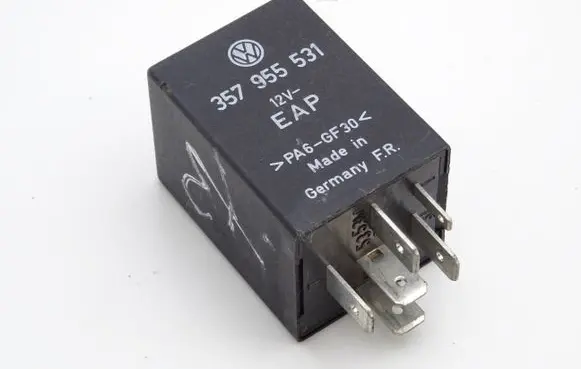 Audi A4 S4 B5 8D Other relay 357955531